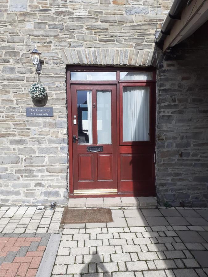 The Granary, Bryncarnedd Cottages Aberystwyth Buitenkant foto